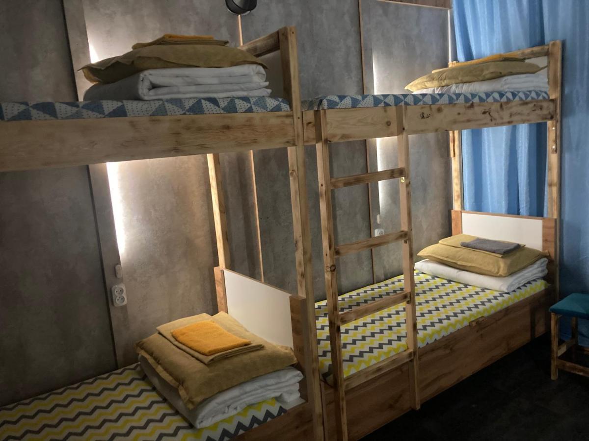 Hostel Del Luna Almaty Eksteriør billede